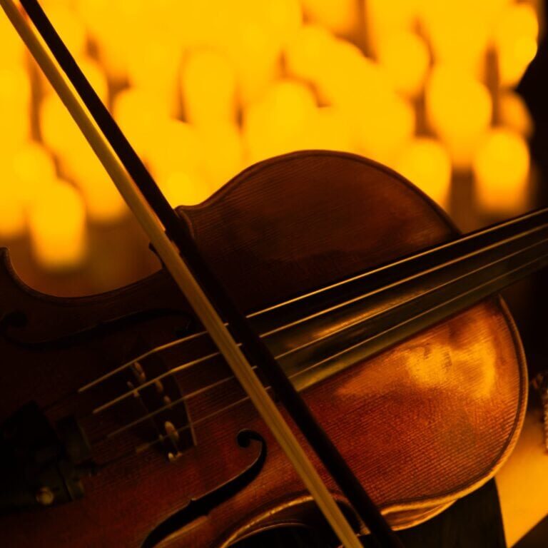 571697-candlelight_mediakit_generic_2023_07_18_teatro-municipal-de-niteroi_niteroi_br_10-593c43-original-1737468767-scaled